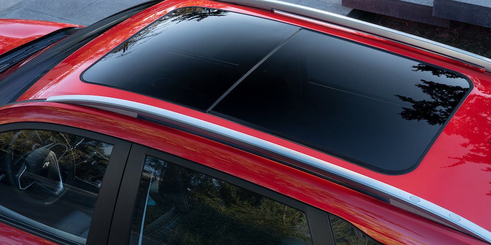 2024 Chevrolet Captiva Photography: Exterior Panoramic Sunroof 